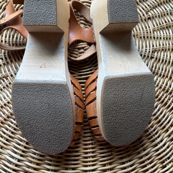 Swedish Hasbeens brown Huarache style sandals sz 37 - Picture 3 of 3